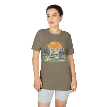 Mountain Sunset Graphic T-Shirt — Retro Nature Camp Tee for Hikers & Outdoors